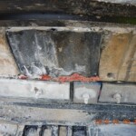 Anbindung des Klemmfugenbandes an das bestehende außenliegende Fugenband